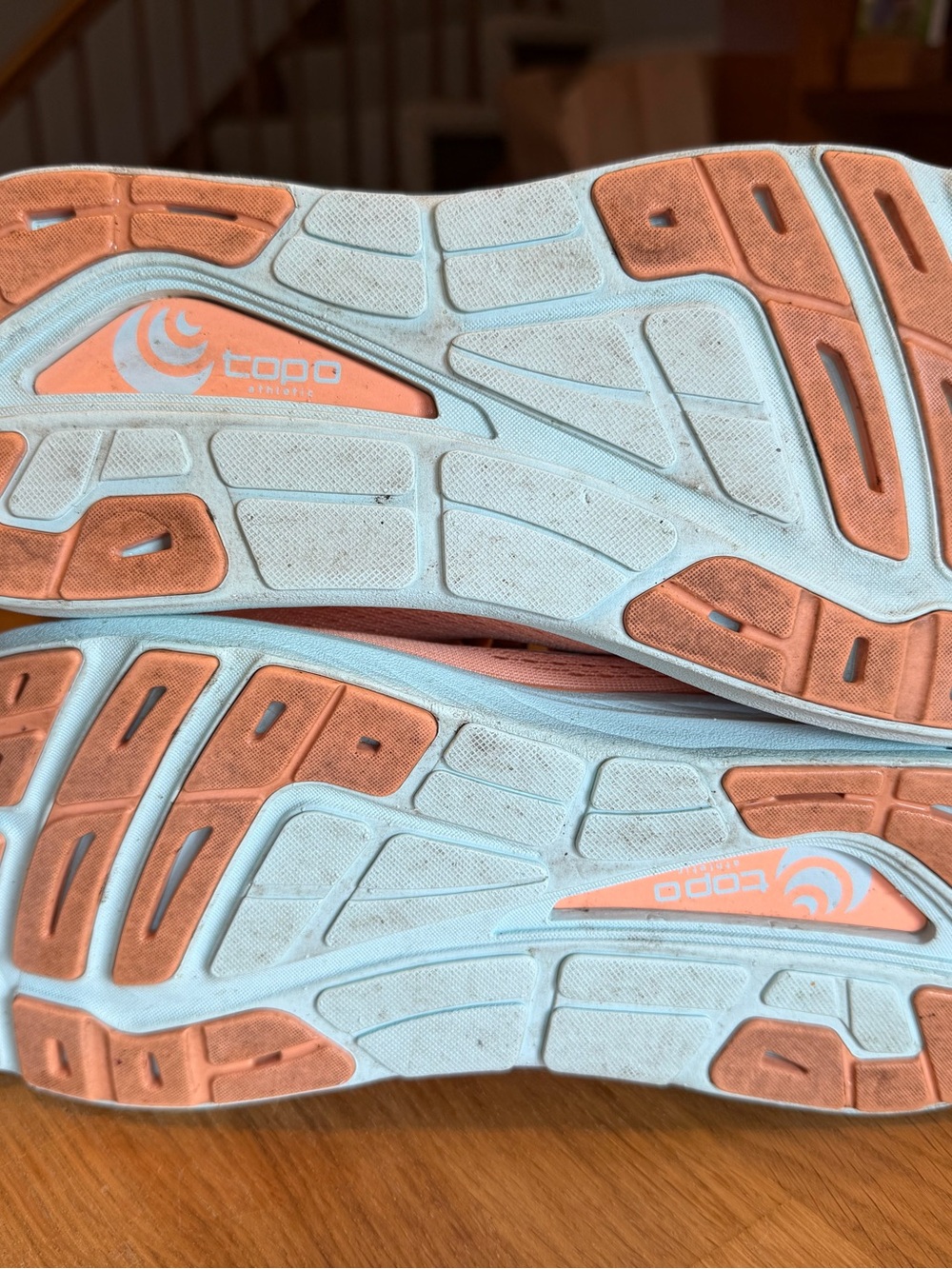 Topo Phantom 3 Running Shoe W9.5 - Picture 4 of 5